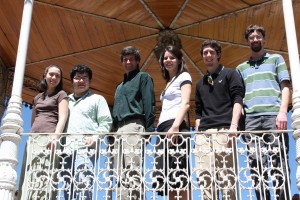 Group photo in gazebo in Acuitzio, Mexico (2009-03-03)
